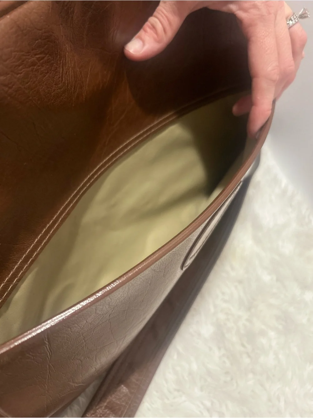 Talon Classic Brown Leather Men’s messenger Bag - Timeless Everyday Style